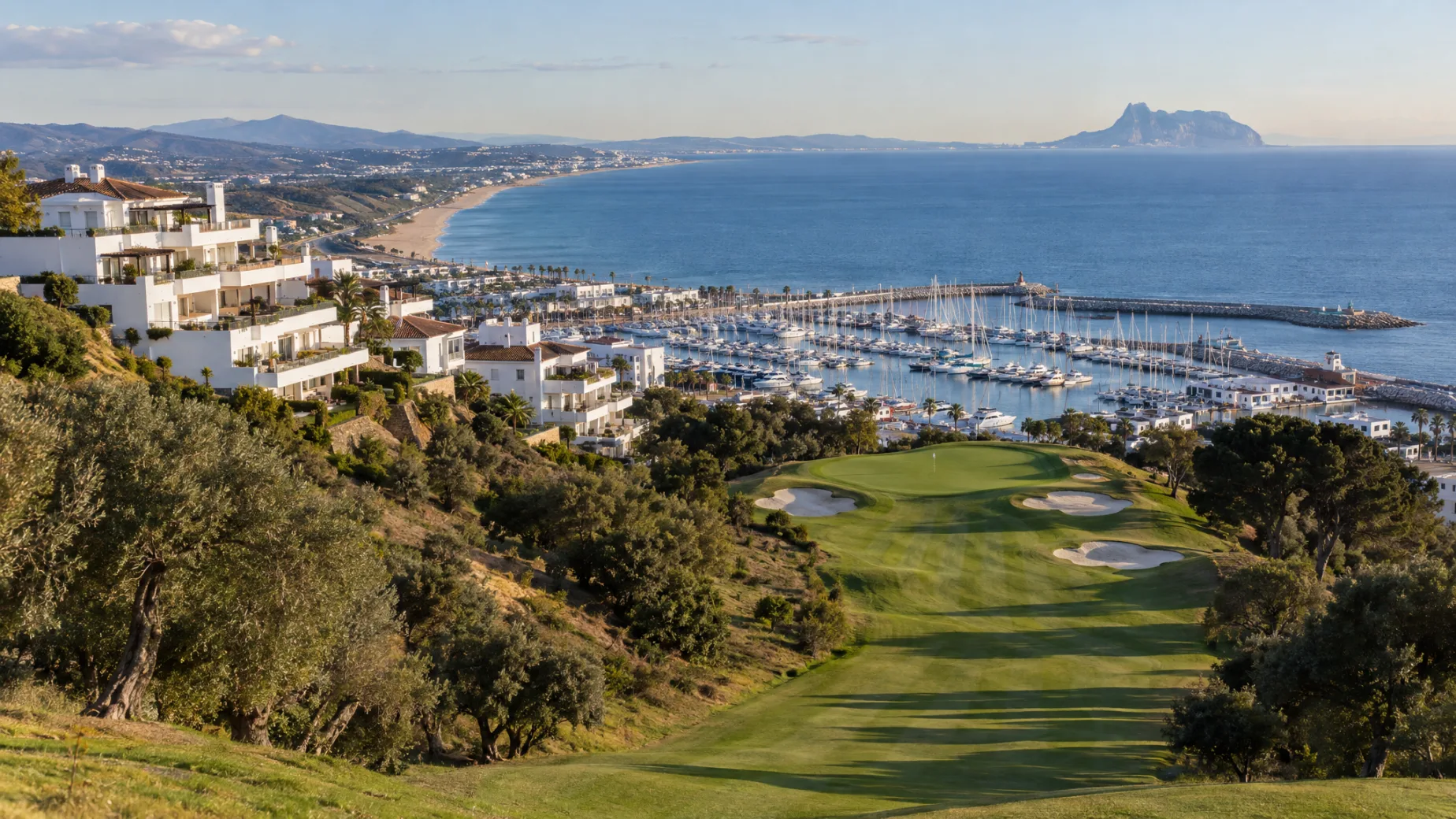 Properties for sale at La Duquesa Golf: new apartments above the fairways in Manilva with the marina and the Mediterranean below