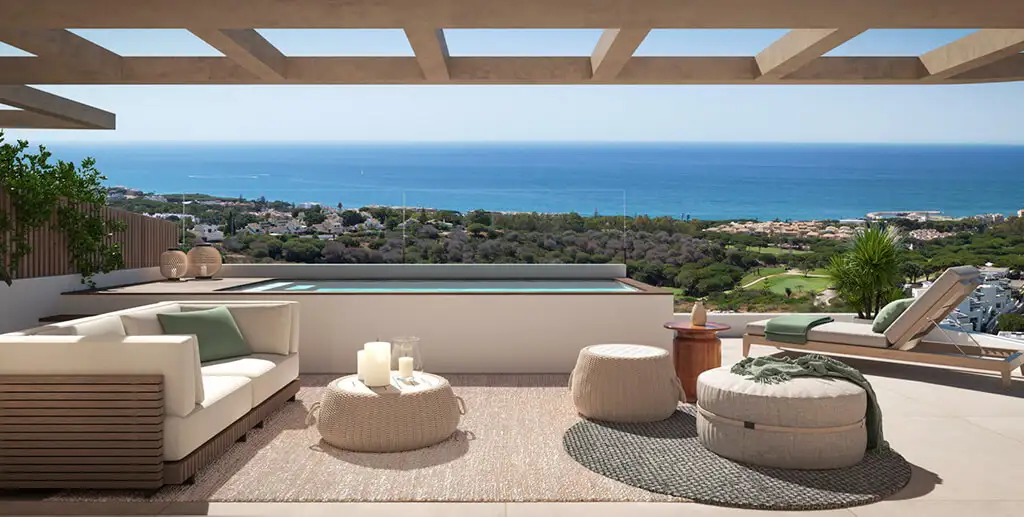 Exclusive residences directly at Cabopino Golf
