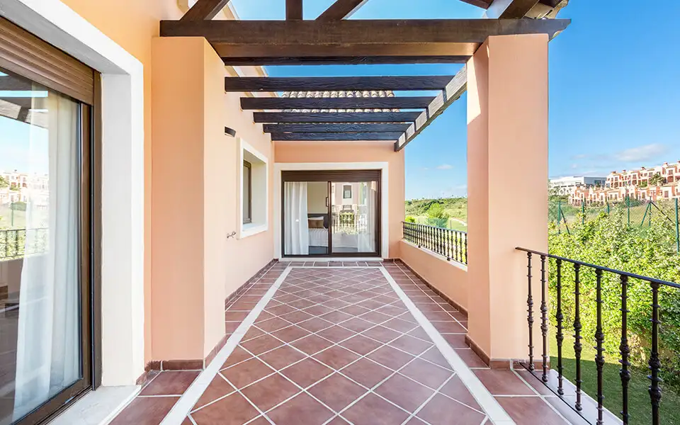 Azata Golf Villas - Image 15