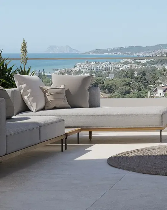 Where is Azure Zenity Estepona?