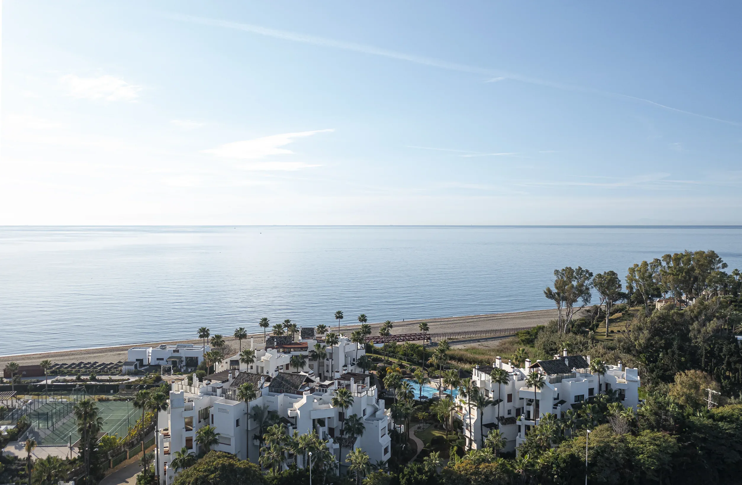 Bahía del Velerín Beachfront Apartment - Image 1