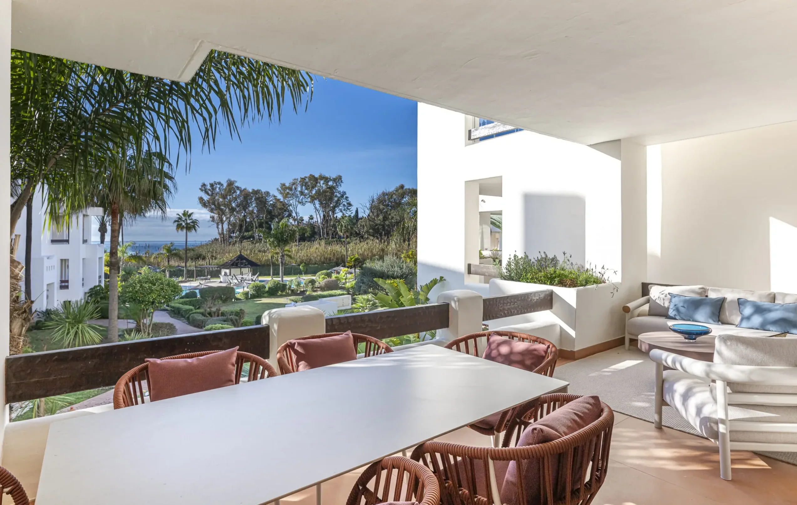Bahía del Velerín Beachfront Apartment - Image 2