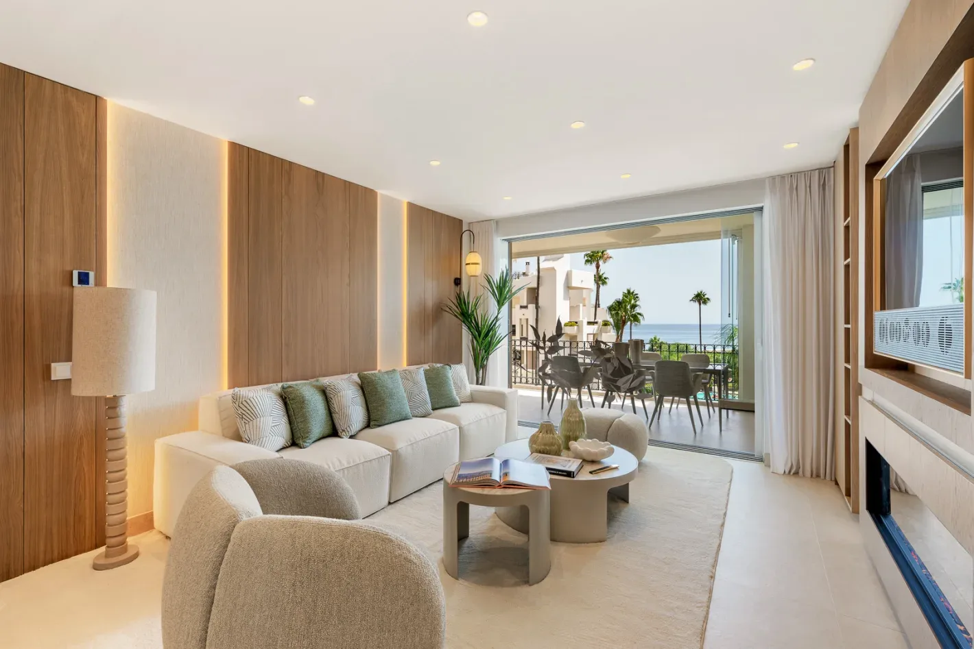 Bahía del Velerín Sea-View Apartment - Image 11