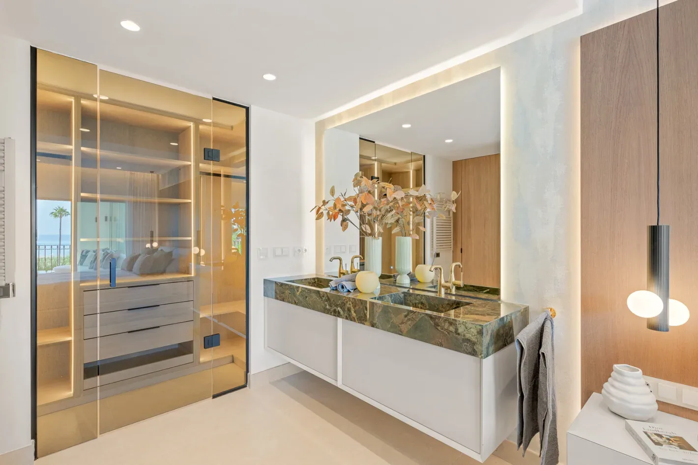 Bahía del Velerín Sea-View Apartment - Image 17