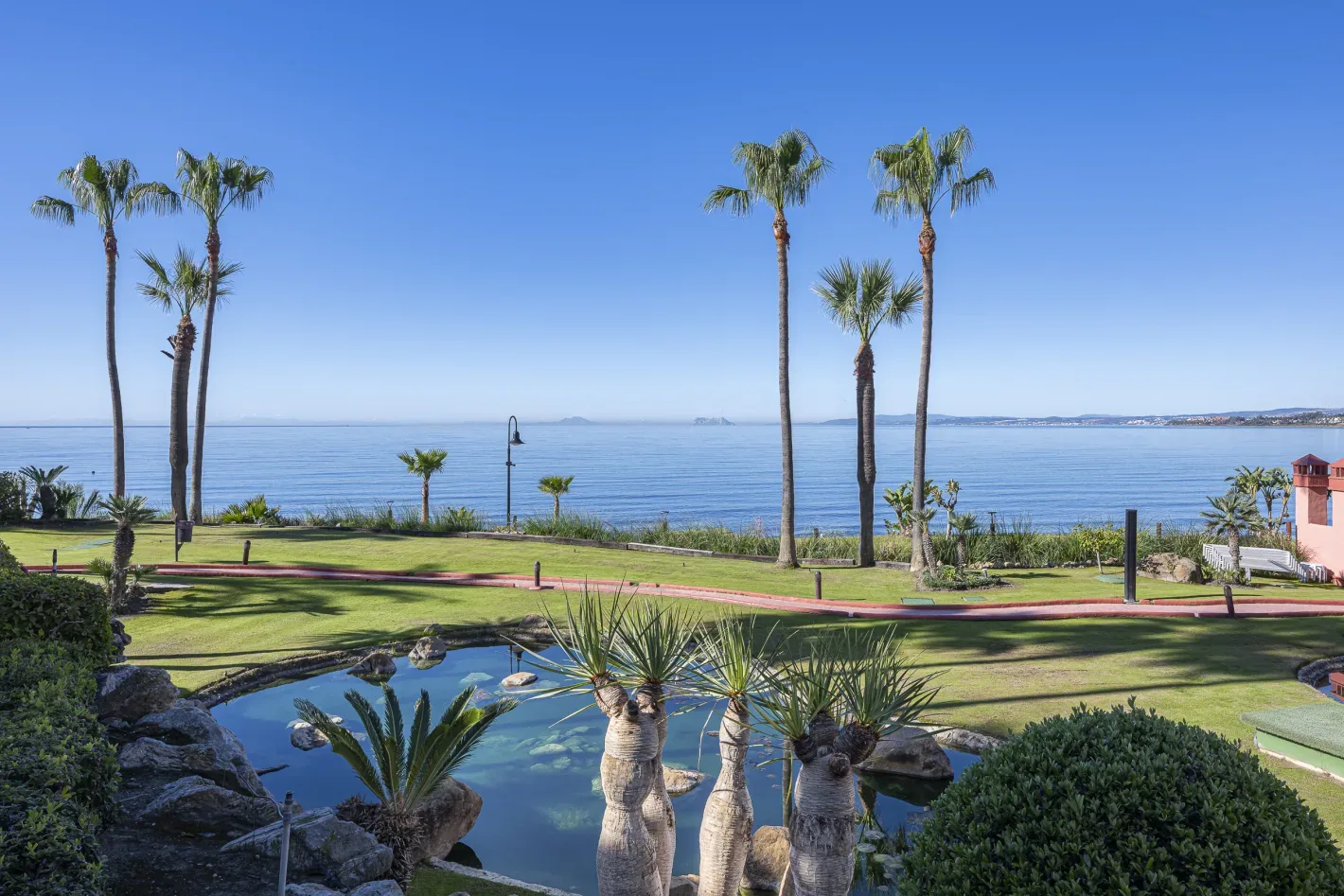 Cabo Bermejo Sea-View Apartment - Image 16
