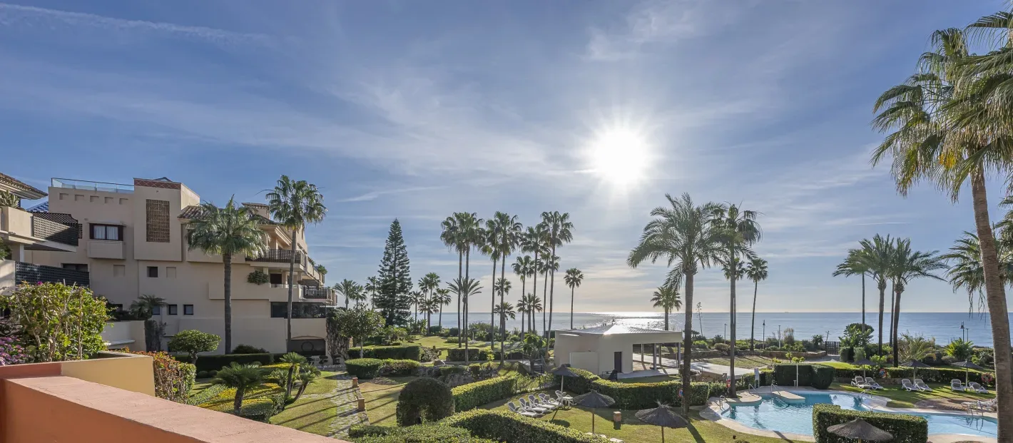 Costalita del Mar Sea-View Apartment - Image 9