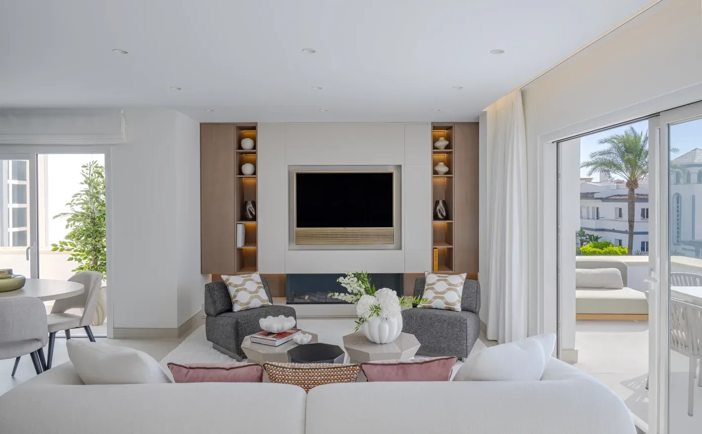 Dominion Beach Penthouse - Image 8