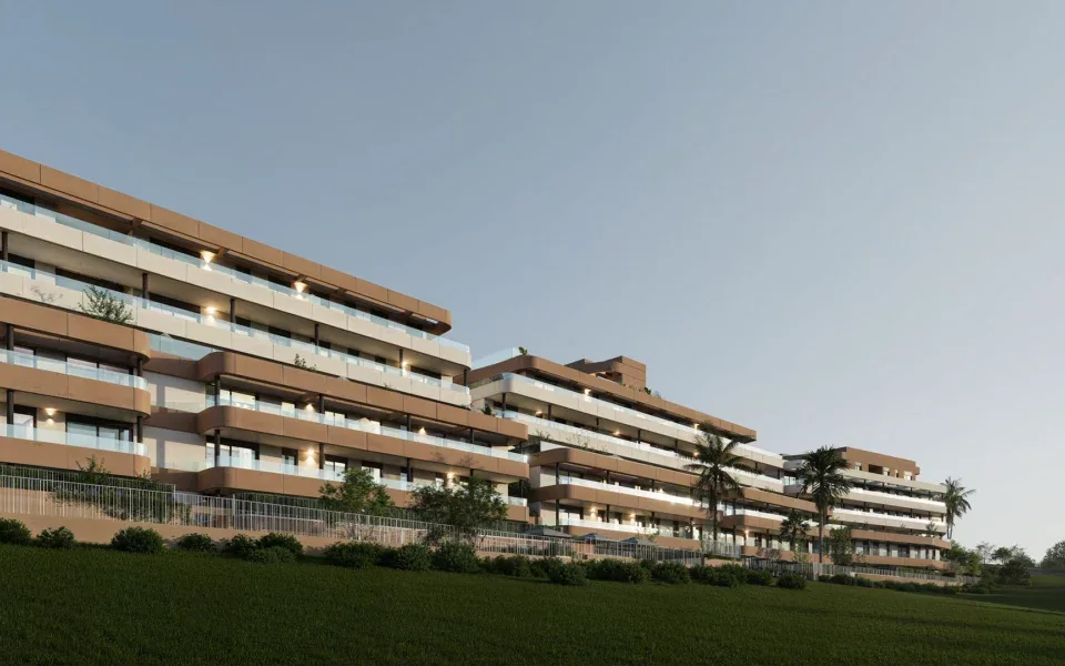 Eagle Hills - Image 4