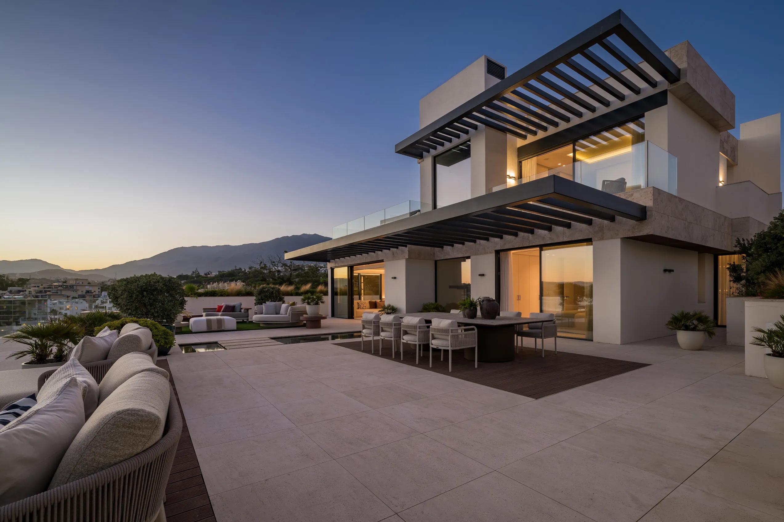 Atelier 4 by Ikkil Bay - Image 2