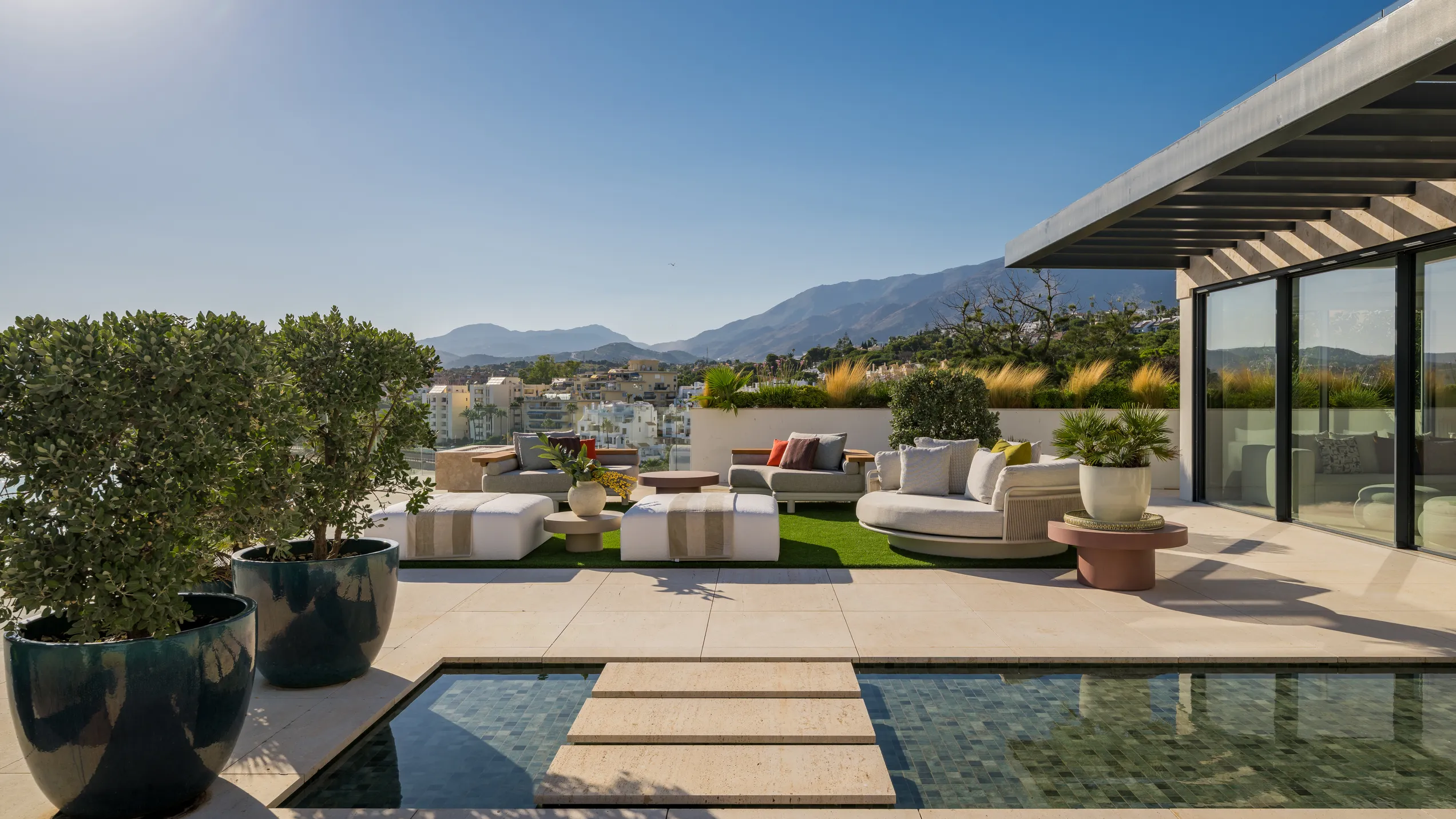 Atelier 4 by Ikkil Bay - Image 3