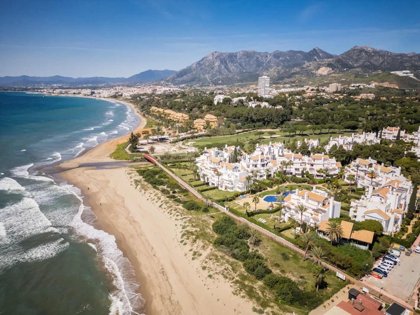 Los Monteros Palm Beach Apartment - Image 10