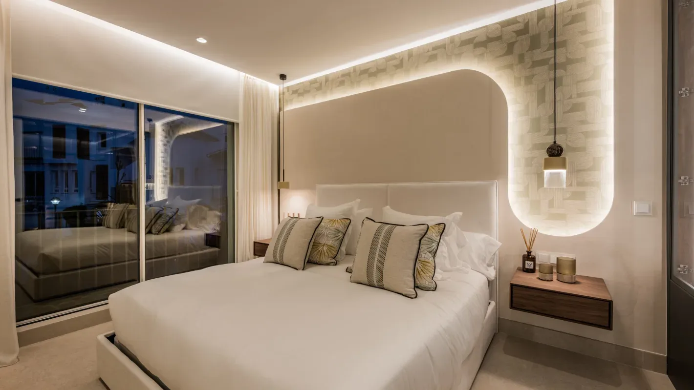 Los Monteros Palm Beach Apartment - Image 12