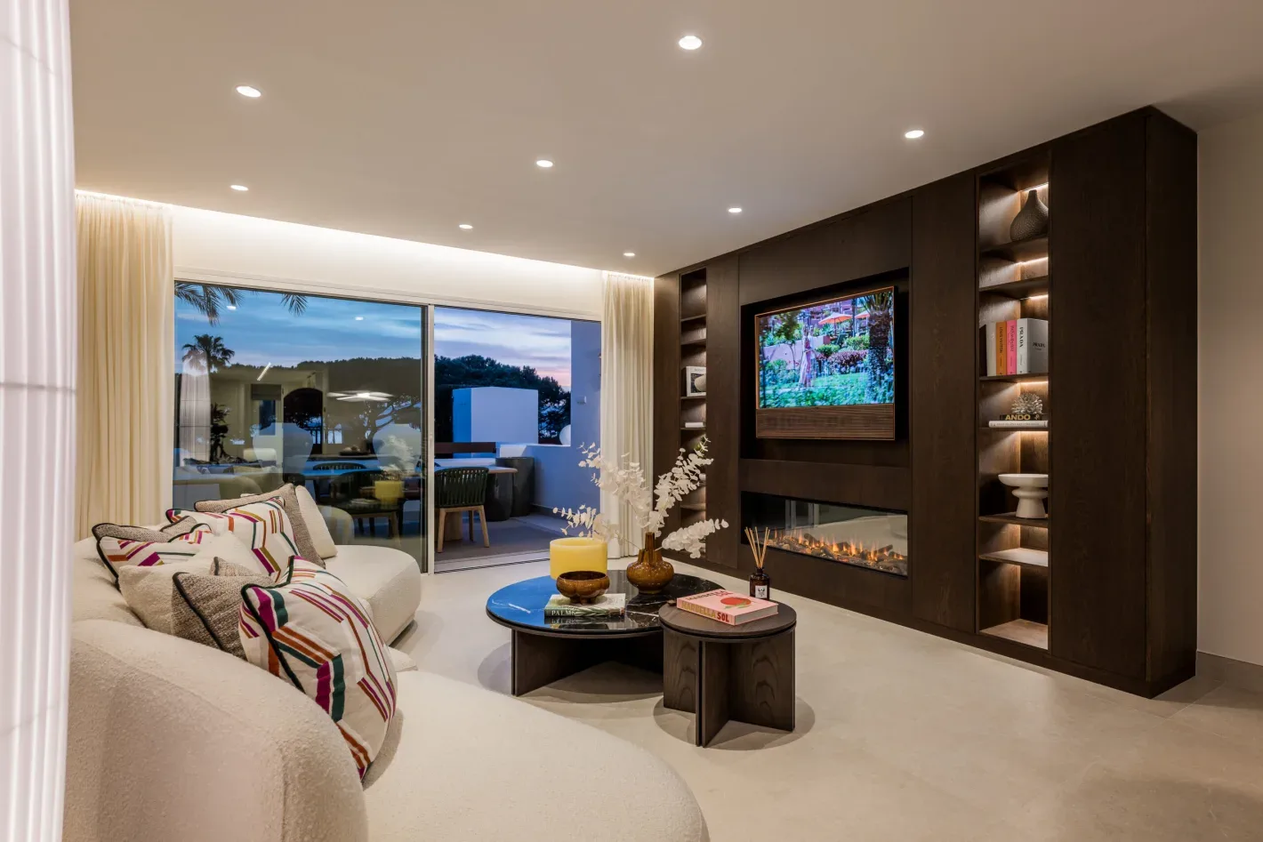Los Monteros Palm Beach Apartment - Image 6