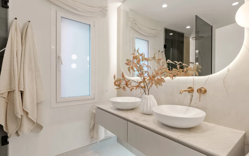 Menara Beach - Image 6
