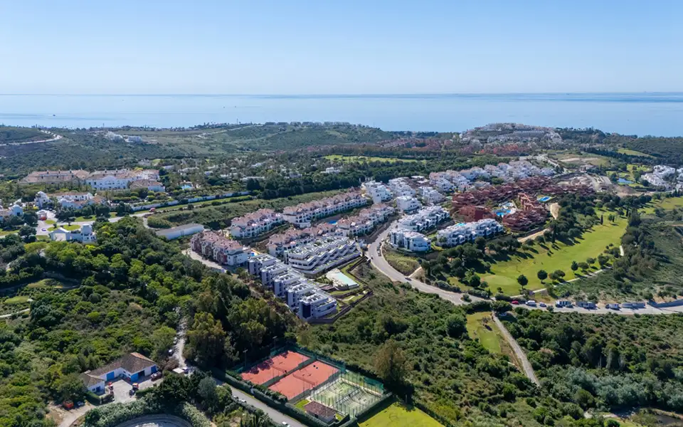 Skye Casares Golf - Image 20