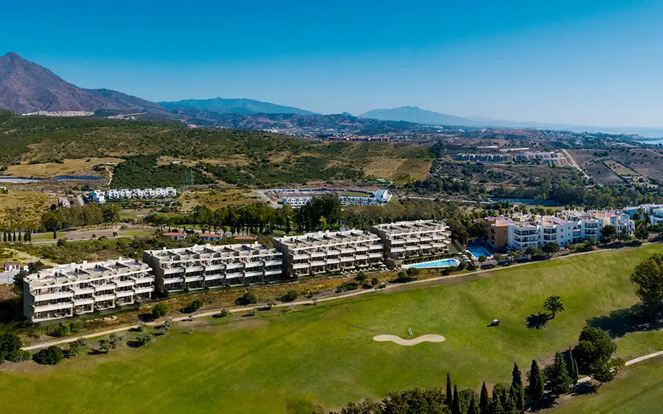 Sunny Golf Apartments - Image 19