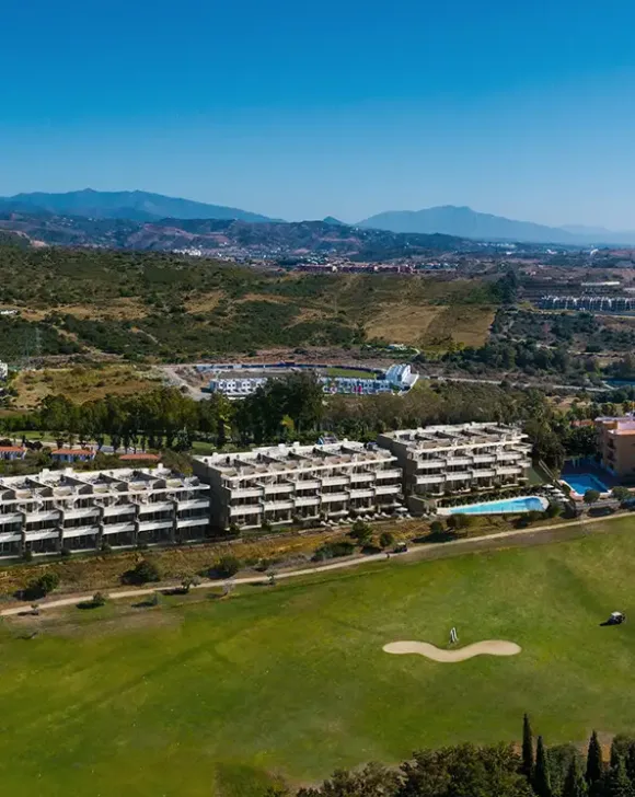 Where is "Sunny Golf Apartments"?