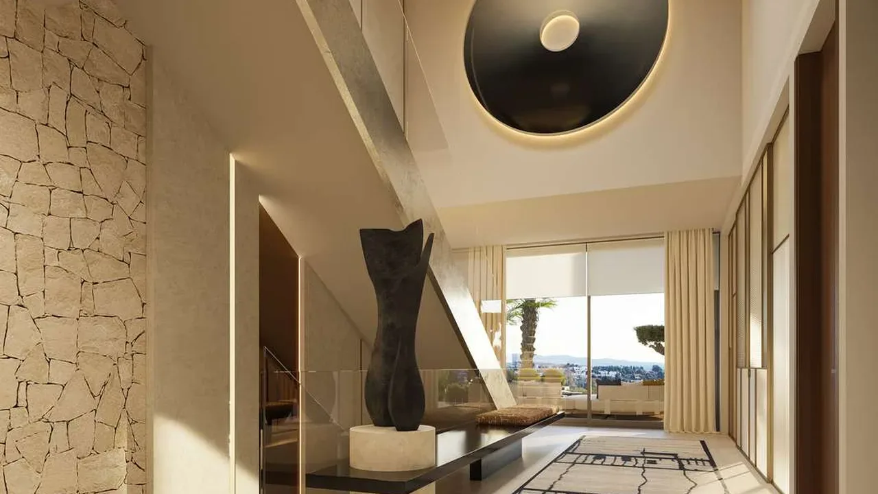 The Avenue Marbella - Image 35