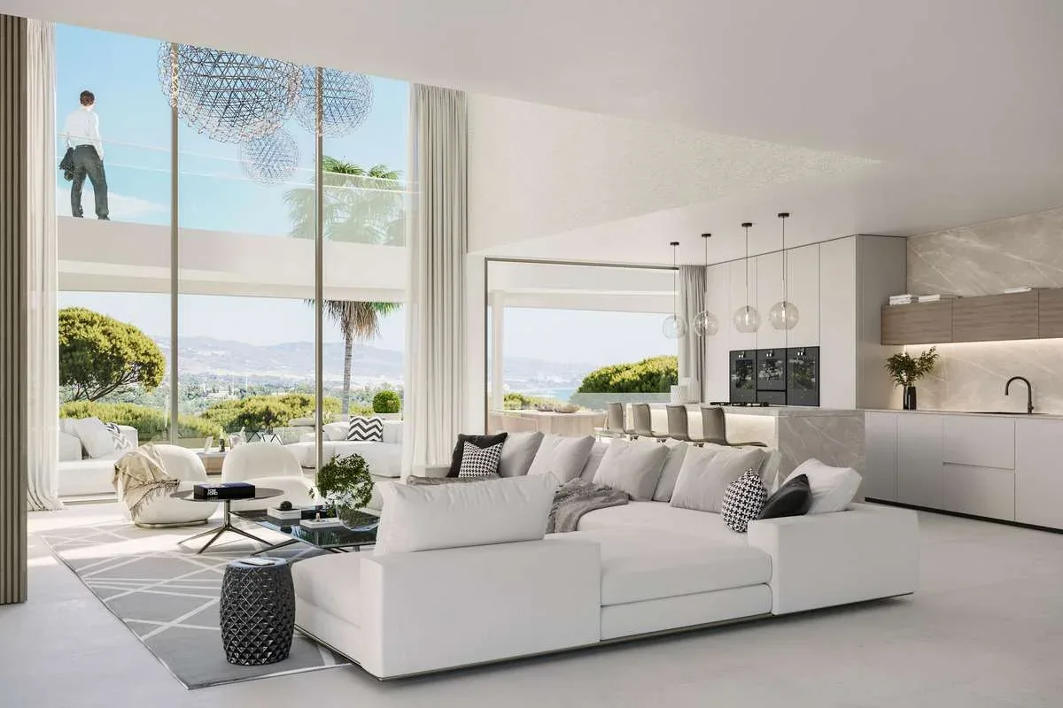Panoramic living above La Quinta