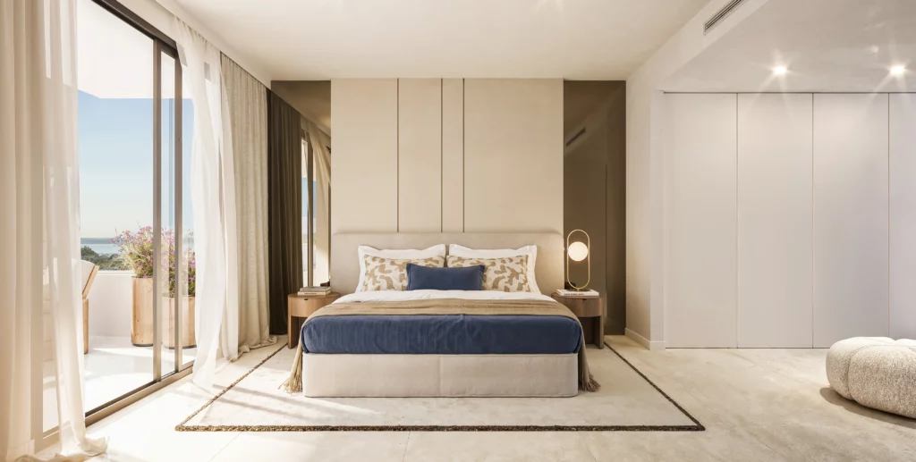 Contemporary Living in La Resina's Exclusive Golf Quarter
