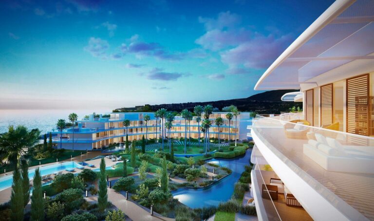 The Edge:  Apartments, Penthouses for sale in Estepona  Costa del Sol