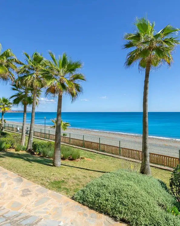 newEstepona_Dominion-Beach-13_Location