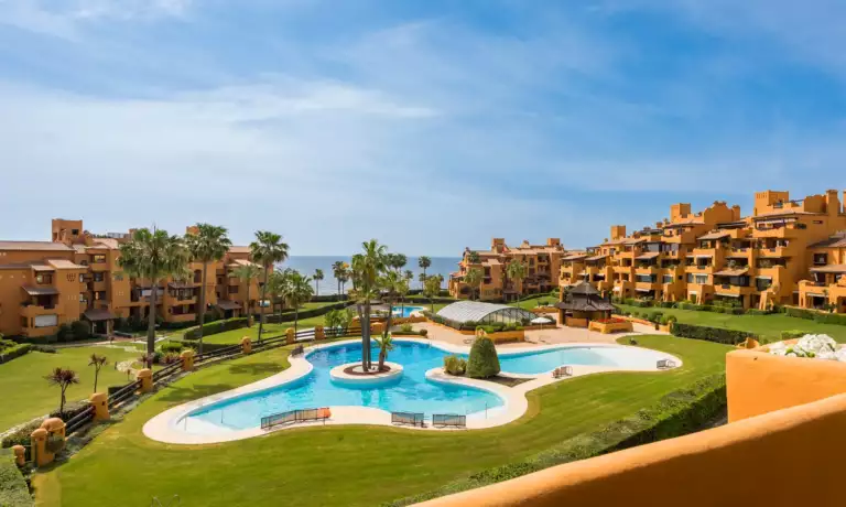 Los Granados del Mar